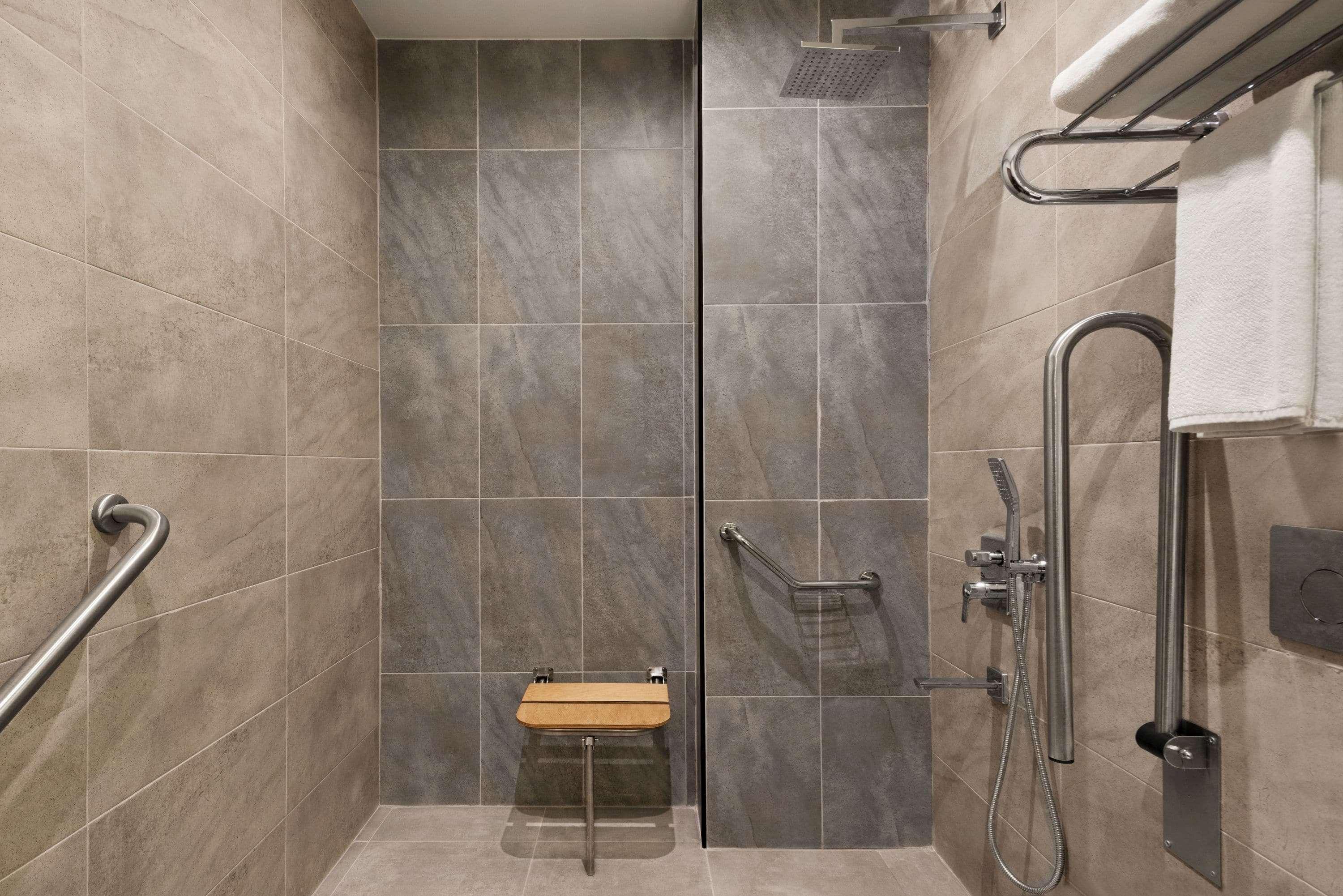 Ramada By Wyndham Sivas Hotel Buitenkant foto